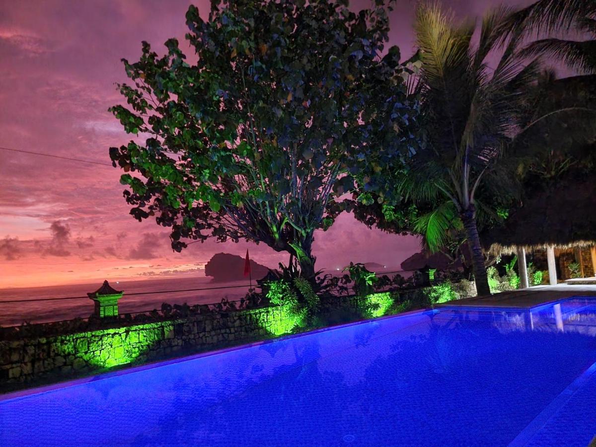 Istana Ombak Eco Resort パチタン エクステリア 写真