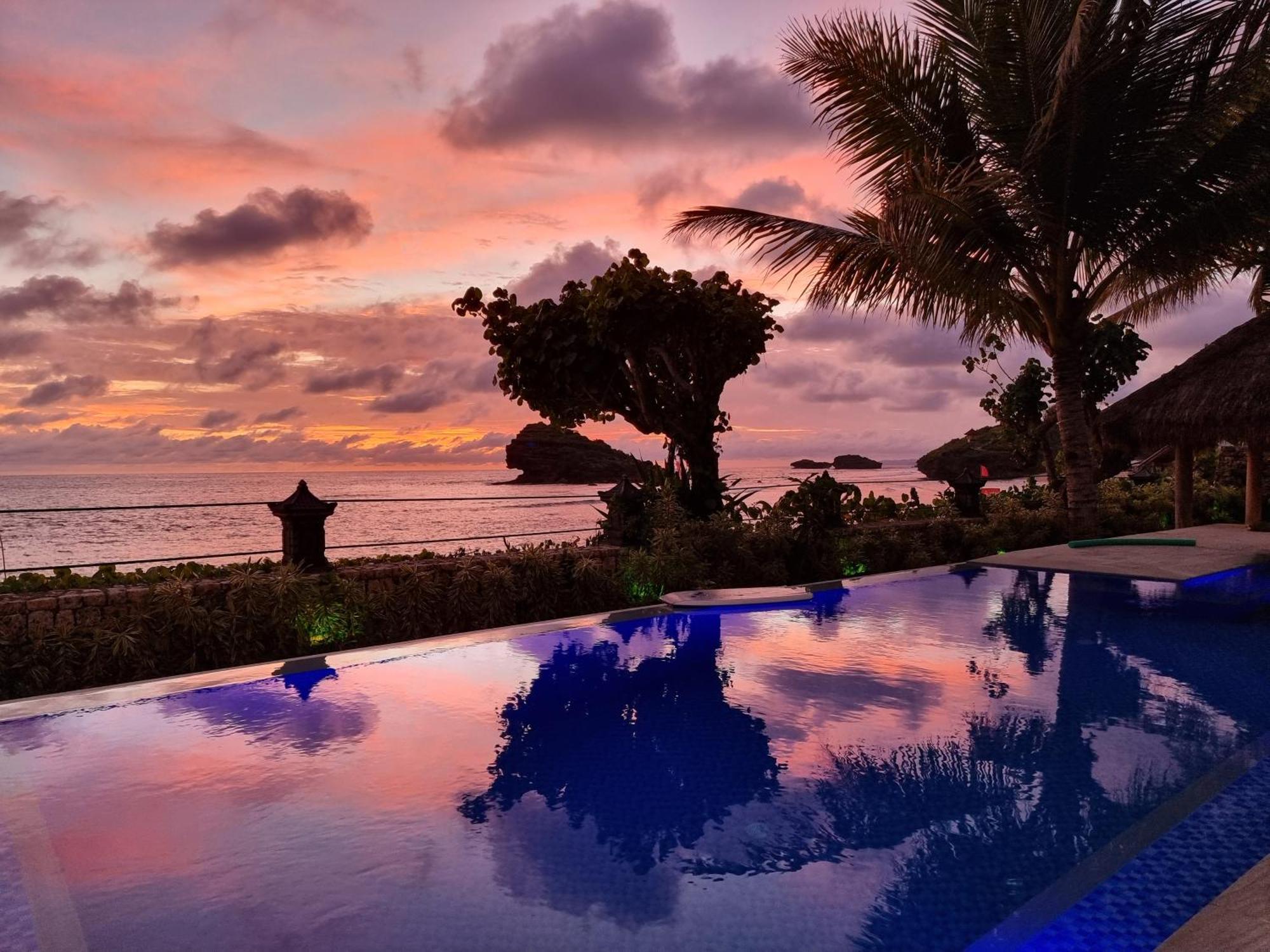 Istana Ombak Eco Resort パチタン エクステリア 写真