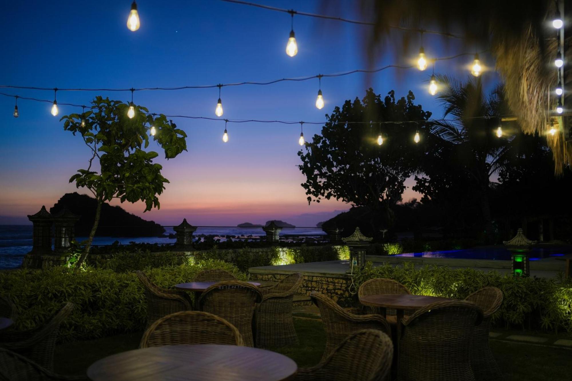 Istana Ombak Eco Resort パチタン エクステリア 写真