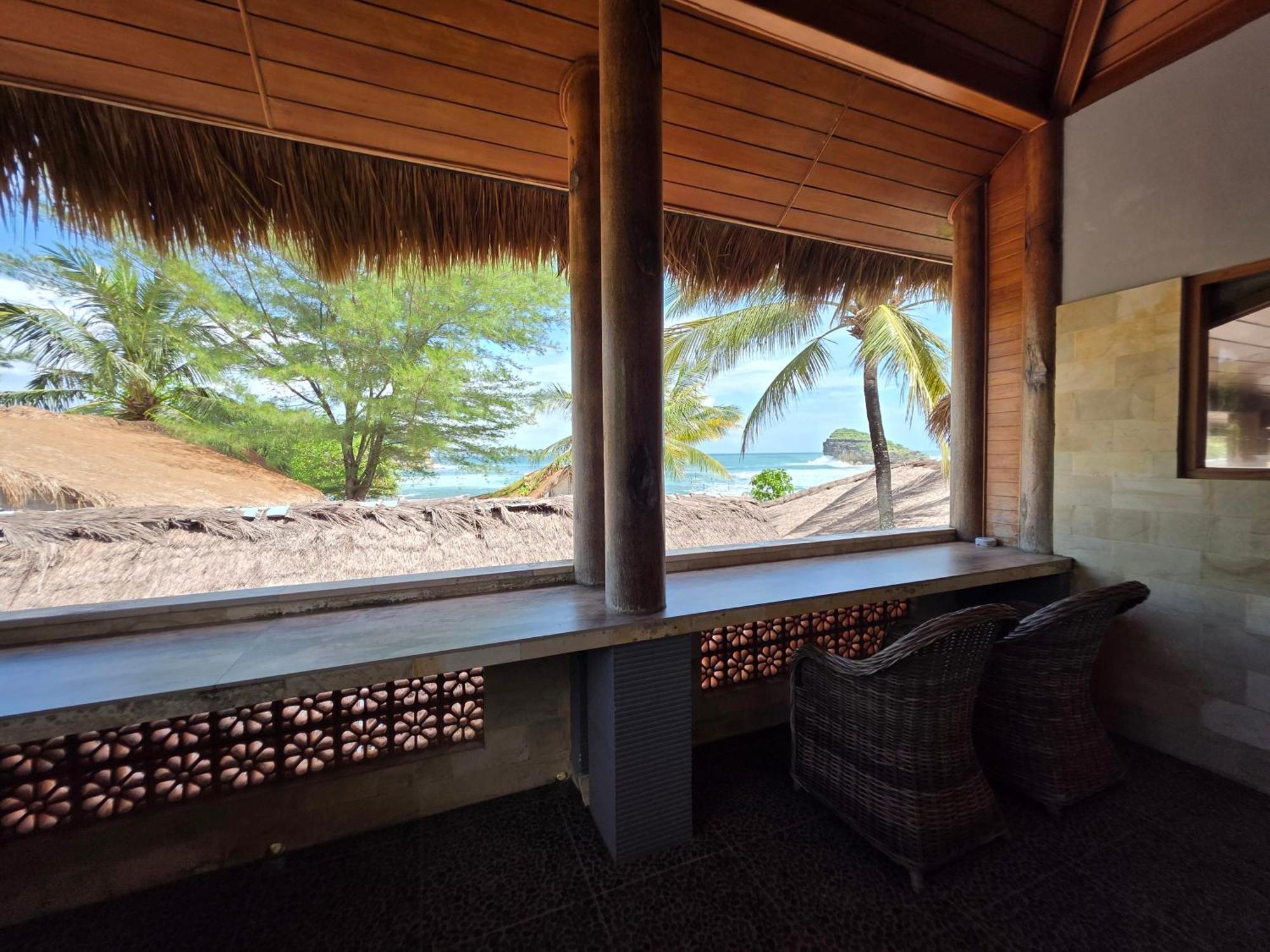 Istana Ombak Eco Resort パチタン エクステリア 写真